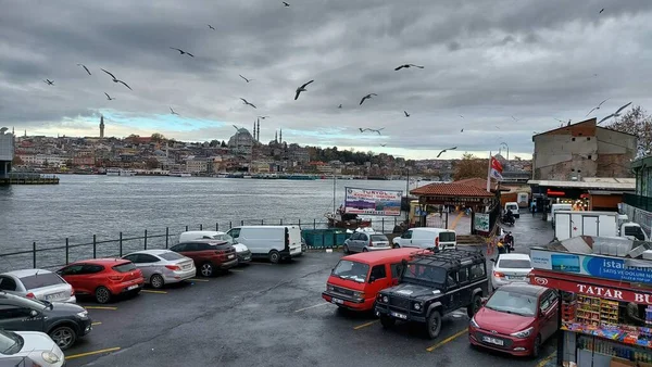 土耳其伊斯坦布尔 2020年12月 Covid Coronavirus大流行期间的街景 大流行病期间空旷的城市街道 — 图库照片