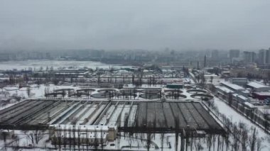 Avrupa, Kiev, Ukrayna - Şubat 2021: Bortnytsia hava istasyonu, Bortnychi. Hava aracı görüntüsü. Lağım arıtma tesisi. Atık su arıtma tesisi. Kyiv Bortnychi hava istasyonu.