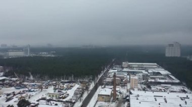 Avrupa, Kiev, Ukrayna - Şubat 2021: Bortnytsia hava istasyonu, Bortnychi. Hava aracı görüntüsü. Lağım arıtma tesisi. Atık su arıtma tesisi. Kyiv Bortnychi hava istasyonu.