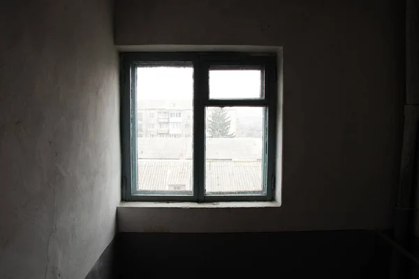 Окно Многоэтажном Здании Украине Входа Темноту Свет Окно — стоковое фото