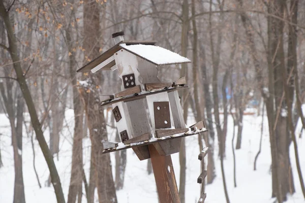 Madárház Télen Parkokban Ukrajnában — Stock Fotó