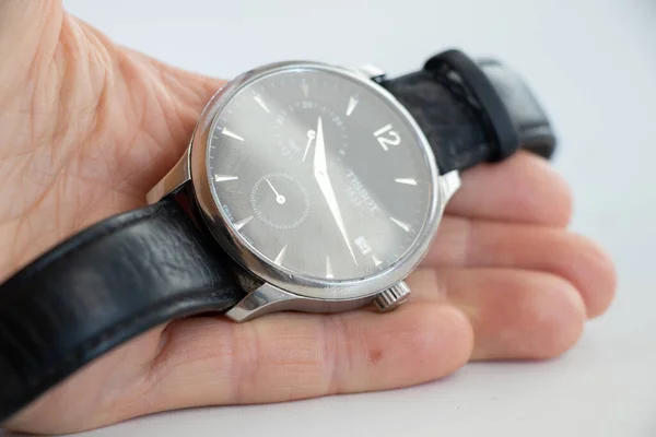 Ucrania Dnipro 2021 Ancianos Reloj Tissot Mentira Sobre Fondo Blanco — Foto de Stock