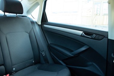 Eski bir yolcu vagonunun içini kapatın.