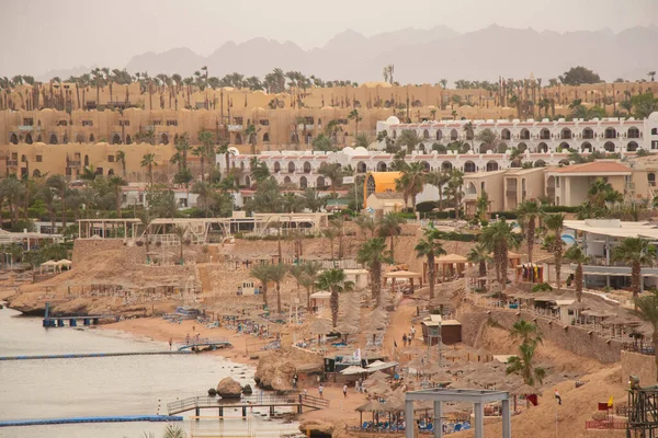 Egypt Sharm Sheikh Costa Com Hotéis Contra Céu Azul Costa — Fotografia de Stock