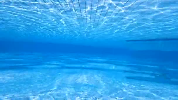 Piscina Subacquea Video Sfondo Piscina Acqua Con Onde Lente — Video Stock