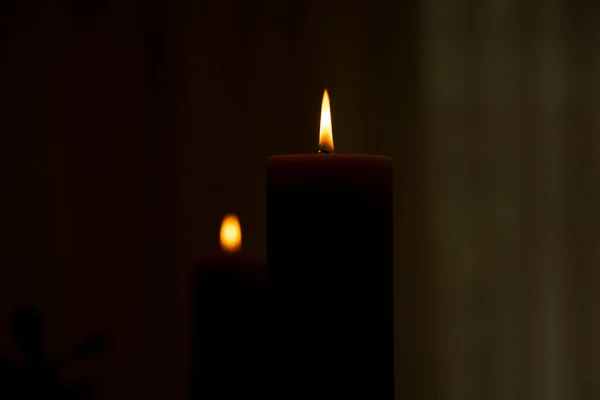 Flamme Bougie Dans Obscurité Dans Église Bougie Allumée Religion — Photo