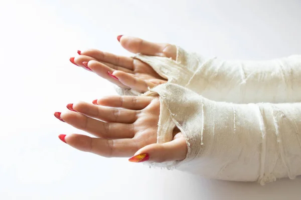 Two Female Hands Broken Wrists Falling Bicycle Cast Isolated Background — 图库照片