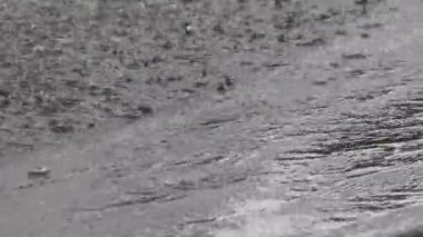 Şehir çeşmesi setin üzerinde, şelale, çeşme yakın çekim, su damlası, su