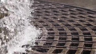 Şehir çeşmesi setin üzerinde, şelale, çeşme yakın çekim, su damlası, su