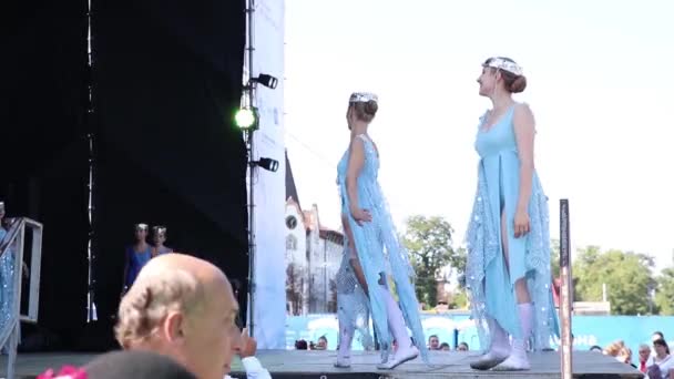 Ukraine Dnipro 2021 Танцювальна Виставка Молодих Танцюристів Сцені Свято Центрі — стокове відео