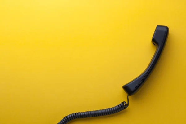 Retro Phone Handset Yellow Background Copy Space — Stock Photo, Image