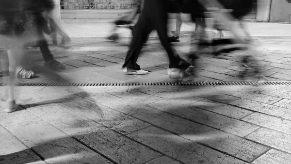 City promenade in the night — Stock Photo, Image