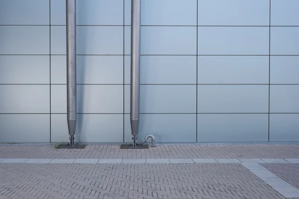 Front of the building and pillars — Stock Photo, Image