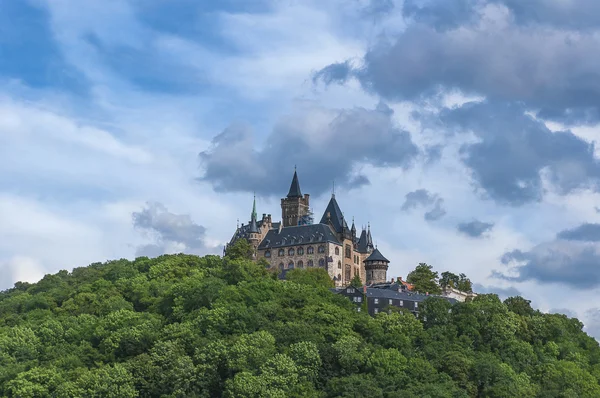 Wernigerode slott i Tyskland. Stockbild