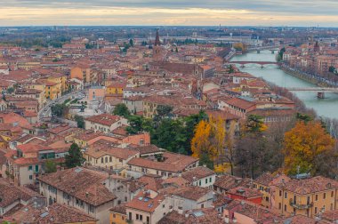 Verona görünümü, İtalya. 