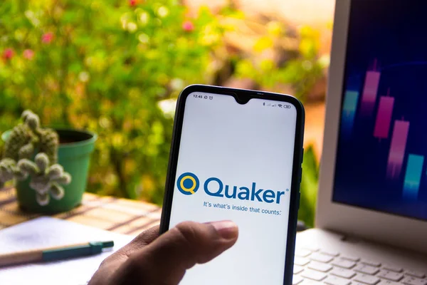 Kasım 2020 Brezilya Resimde Quaker Kimyasal Şirketi Nin Logosu Bir — Stok fotoğraf