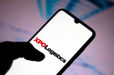 26 Şubat 2021, Brezilya. Bu resimde XPO Lojistik logosu akıllı telefon ekranında gösteriliyor