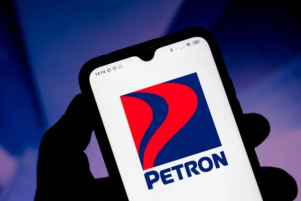 April 2021 Brazilië Deze Foto Illustratie Het Petron Corporation Logo — Stockfoto