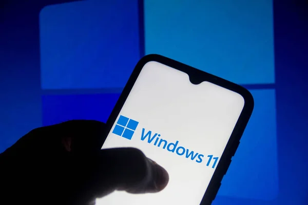 Temmuz 2021 Brezilya Resimde Windows Logosu Bir Akıllı Telefonda Görülüyor — Stok fotoğraf