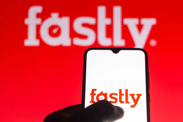 August 2021 Brazil Photo Fastly Logo Seen Displayed Smartphone — Stock Photo, Image