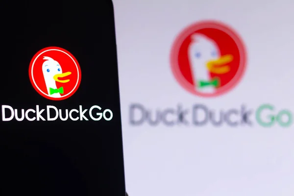 Agosto 2021 Brasil Nesta Foto Ilustração Logotipo Duckduckgo Visto Exibido — Fotografia de Stock