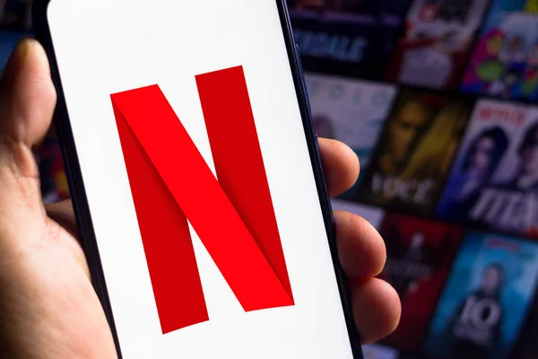 Августа 2021 Года Бразилия Этой Иллюстрации Логотип Netflix Показан Смартфоне — стоковое фото