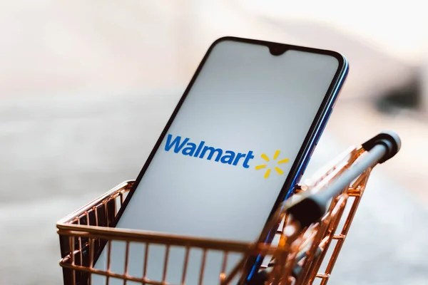 Eylül 2021 Brezilya Resimde Walmart Logosu Bir Alışveriş Arabasıyla Birlikte — Stok fotoğraf