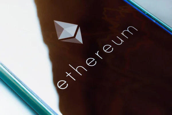 Září 2021 Brazílie Této Fotografii Logo Ethereum Zobrazeno Smartphonu — Stock fotografie