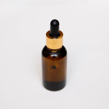 Cam bir kapta gerekli yağ