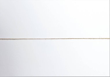 Beyaz arkaplanda başlık