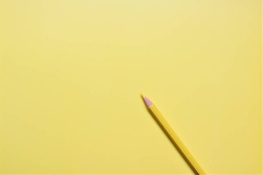 Masaüstünde bir kalem