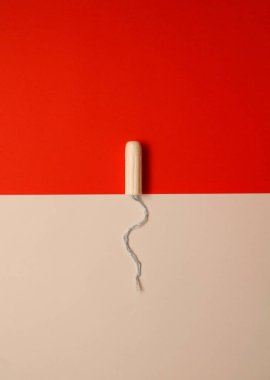 Mavi iplikli beyaz tampon