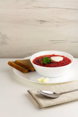 Geleneksel Rus pancar çorbası çorbası.