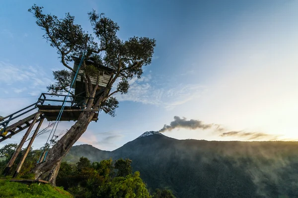 Erupción de un volcán Tungurahua, Cordillera Occidental, Ecuador —  Fotos de Stock