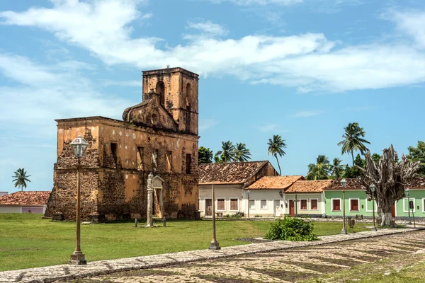 Matriz církevní ruiny v historickém městě Alcantara, Brazílie — Stock fotografie