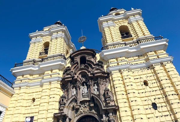 Monasterio de San Francisco, centro de Lima, Perú —  Fotos de Stock