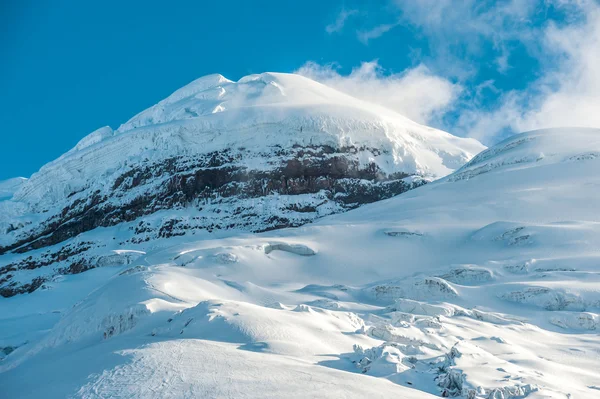 Cotopaxi der höchste aktive Vulkan der Welt — Stockfoto