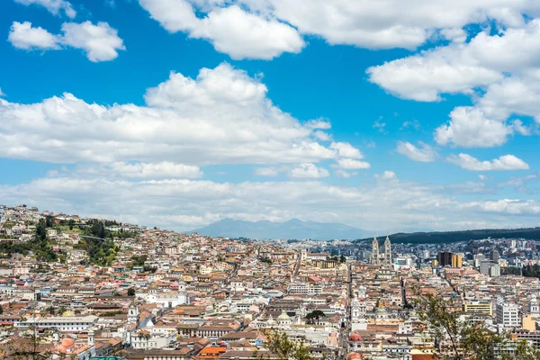 Quito jest drugim najwyższym stolica na świecie, Ekwador — Zdjęcie stockowe
