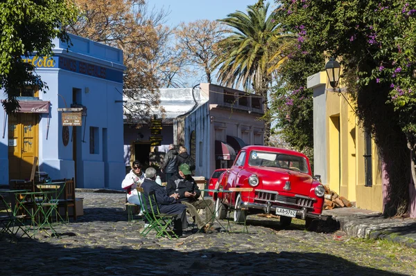 Εκλεκτής ποιότητας αυτοκίνητα στην colonia del Σακραμέντο, Ουρουγουάη — Φωτογραφία Αρχείου