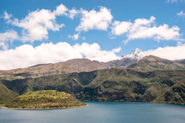 Cuicocha caldera and lake in Ecuador South America — Stock Photo, Image