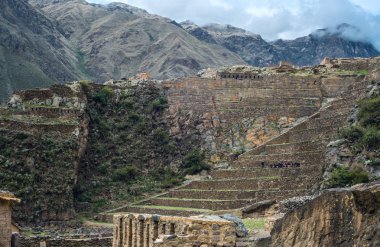 Ollantaytambo Kolomb öncesi Inca sitesi, Peru