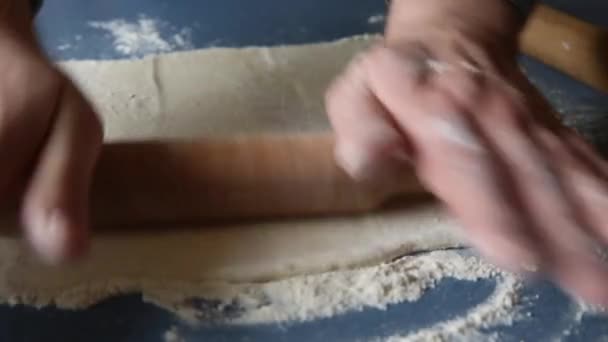 Man Rolling Out Dough Dough Preparation Cookies Pies Cakes Pizza — Stock Video