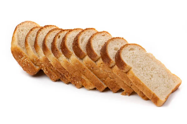 Kromki Białego Chleba Lub Bochenka Nasionami Sezamu Wyizolowanymi Białym Tle — Zdjęcie stockowe