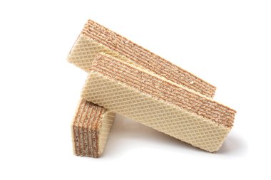 Çıtır çikolatalı waffle, beyaz arka planda izole edilmiş.