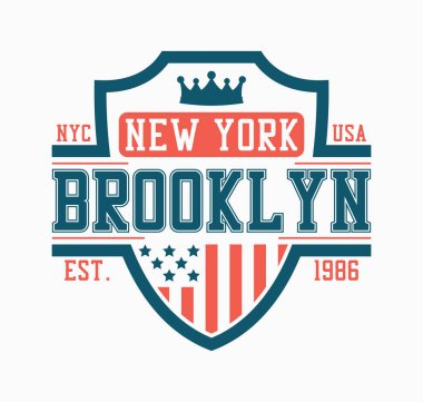 Üniversite tişörtü için Brooklyn kalkan tasarımı. New York tarzı tişört, rozet, taç ve Amerikan bayrağı. Giysi için tipografi grafikleri. Vektör illüstrasyonu.