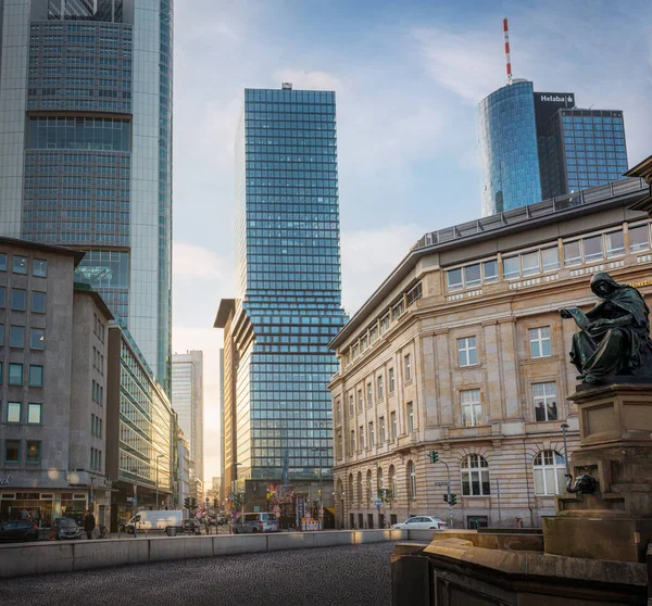 Frankfurt Alemania Jan 2020 Omniturm Rascacielos Moderno Centro Frankfurt Frankfurt — Foto de Stock