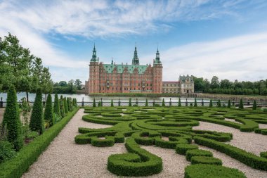 Barok Park ve Frederiksborg Şato Bahçeleri - Hillerod, Danimarka