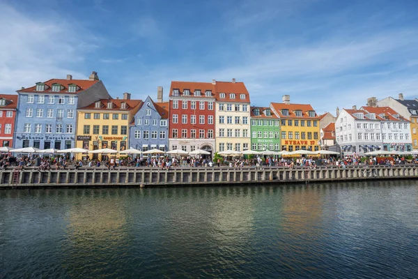 Kopenhaga Dania Czerwca 2019 Słynny Port Nyhavn Nabrzeże Kolorowy Widok — Zdjęcie stockowe