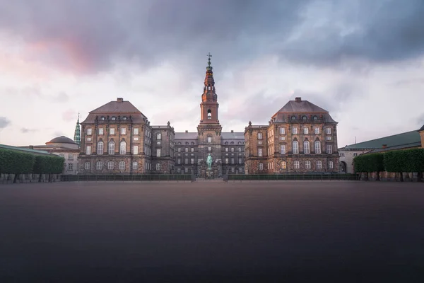 Pałac Christiansborg Zachodzie Słońca Kopenhaga Dania — Zdjęcie stockowe