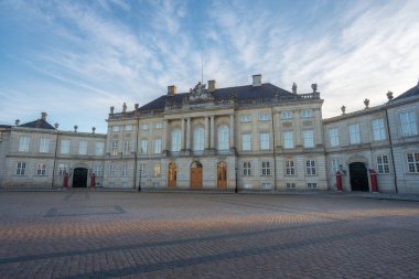 Amalienborg Sarayı - Konuklar ve resmi resepsiyonlar için kullanılan Hristiyan Sarayı - Kopenhag, Danimarka